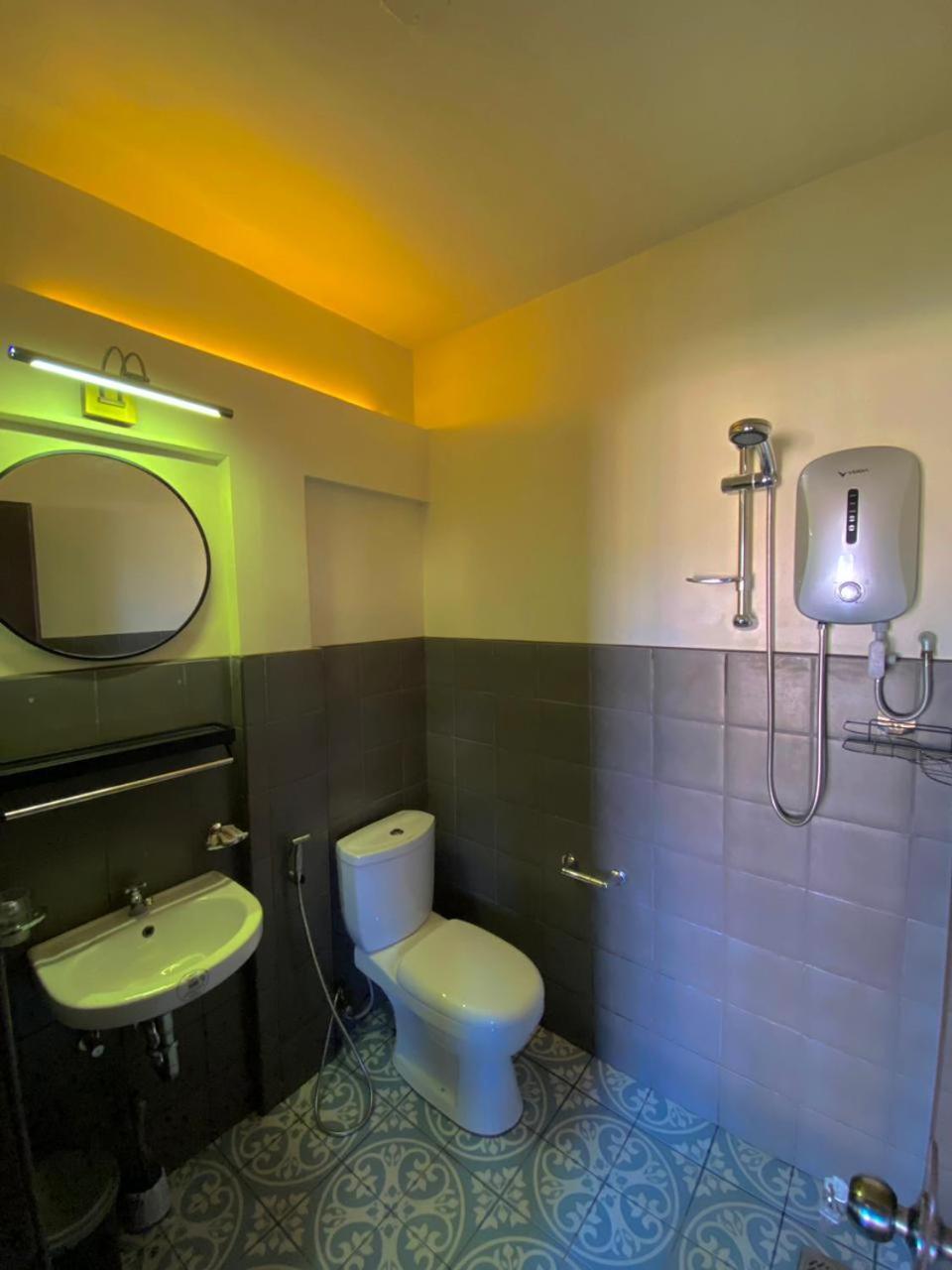 Hostel Mojo